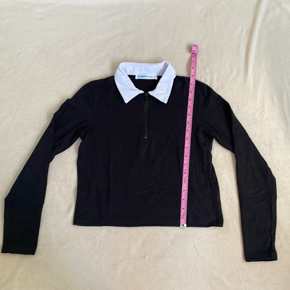 Black long sleeve half-zip knit top with white collar size 6 - Picture 3 of 4